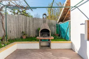 Child-friendly pleasant cottage with terrace, barbecue & garden | Pets allowed - Image 4