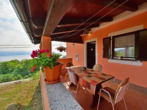 Maison avec jardin, barbecue et terrasse | Vue mer - Image 2