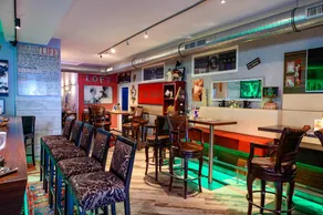 PLAZA ROOMS & APPARTEMENT - Café & Bar - Image 3