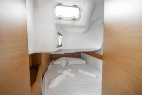 Bateau avec 3 chambres à coucher pour 6 personnes - Image 4