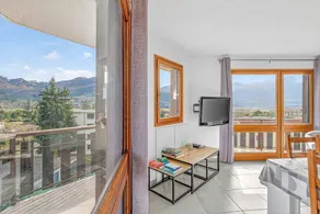 Fully equipped apartment | Lake view | Beach nearby | Pets allowed - Image 4