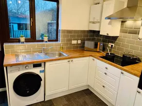 Child-friendly house with garden | City view | Good for workation - Image 3
