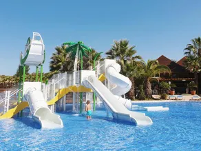 Children-friendly unique accommodation with pool & terrace | Beach nearby - Image 2