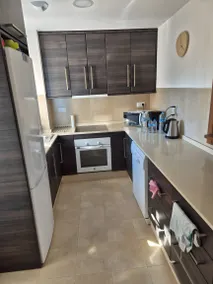 Familienorientierte Wohnung mit Terrasse, Grill und privatem Pool | Bergblick - Image 3