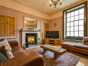 Cottage with garden & barbecue - Image 5