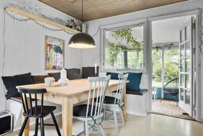 Beautiful holiday home with terrace, barbecue & sauna | Pets are welcome - Image 3