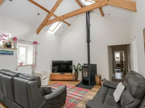 Cottage avec jacuzzi et jardin - Image 5