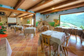 La Tana del Lupo: Camera nella Grande Casa nel Bosco - Image 2