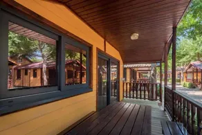 Holiday home with terrace, garden & pool - Image 5