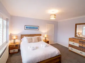 Fully equipped holiday home with fast internet & garden | Beach nearby | Dogs allowed - Image 3