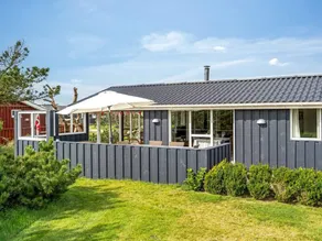 Children-friendly house with terrace | Next to the beach | Dogs allowed - Image 4