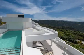 Stunning Penthouse with Panoramic Sea & Mountain Views Near Marbella - Image 2