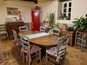 Gite with BBQ, terrace & garden - Image 4
