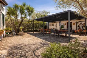 Holiday home with pool, garden & BBQ | Mountain view | Suitable for remote work - Image 3