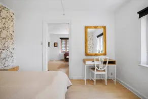 Children-friendly lovely letting with garden & barbeque | Dogs allowed - Image 3