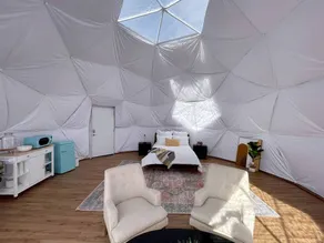 Capitol Reef Glamping Getaway: Beautiful Pet-Friendly Dome near Hanksville, Utah - Image 2
