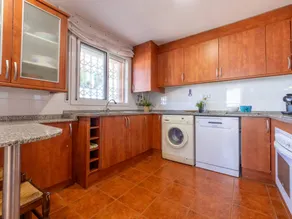 Casa con griglia e piscina privata | Vista sul mare | Ideale per il telelavoro - Image 3