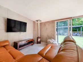 Family-friendly cottage with barbeque, jacuzzi & garden | Pet-friendly - Image 3
