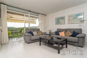 Apartment mit Garten, Pool und Terrasse | Bergblick - Image 2
