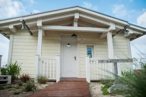 Holiday home with terrace, barbeque & garden - Image 5