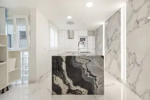 Spectacular Apartment Just 200m from the Sea - Image 4