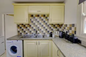 Holiday apartment with 2 rooms for 5 persons - Image 3