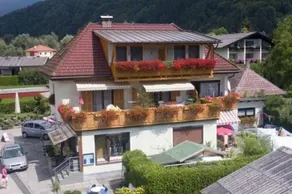 Children-friendly flat with barbecue | Lake view | Perfect for remote work - Image 2