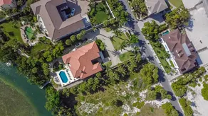 Waterfront Neo Mediterranean Home On Casey Key Tidewater Manor - Image 5