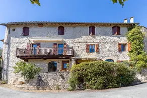 Cottage with garden, BBQ & terrace | City view - Image 2