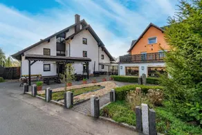 Holiday apartment with garden, barbecue & terrace | Perfect for remote work - Image 5