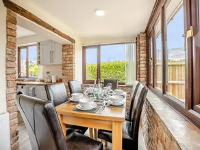 Children-friendly wonderful cottage with garden | River view | Pet-friendly - Image 4