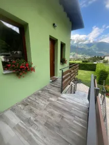 Voll ausgestattete charmante Wohnung mit Terrasse und Garten | Bergblick - Image 3