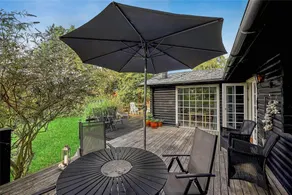 Maison avec barbecue et terrasse - Image 2