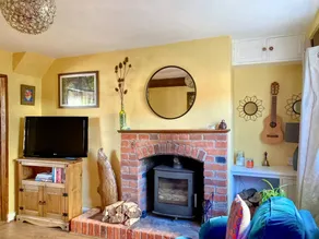 Child-friendly lovely cottage with garden | River view | Pet-friendly - Image 4