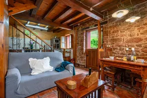 Holiday Home 'Lolo' with Private Garden and Wi-Fi - Image 5