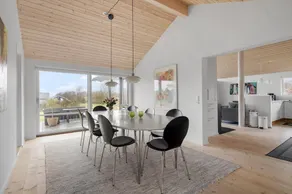 Fully equipped house with terrace, sauna & barbecue | Sea view - Image 2