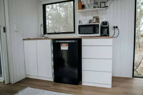 Chic and Tiny Pokolbin Accommodation for Glamping NSW - Image 5