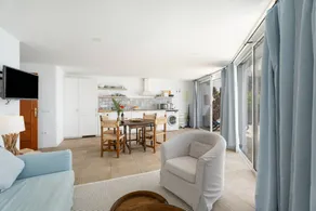 Fully equipped house with garden, pool & terrace | Mountain view | Perfect for remote work - Image 5