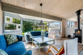 Fully equipped house with terrace | Close to the beach | Dogs allowed - Image 2