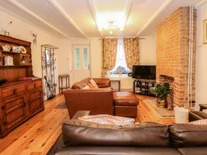 Cottage with garden | Beach view - Image 3