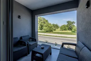 Fully equipped holiday apartment | Mountain view - Image 2