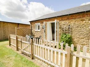 Lovely cottage with garden | Pets are welcome - Image 3