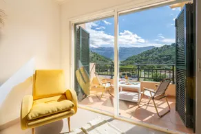 Apartment with terrace | Mountain view | Beach nearby - Image 2