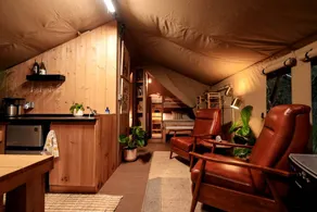 Beautiful Safari Tent Nestled Amidst Trees in San Saba, Texas - Image 3