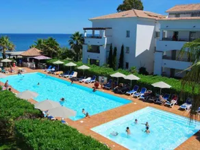 Charming holiday apartment with terrace & pool | Sea view | Close to the beach | Pets allowed - Image 2