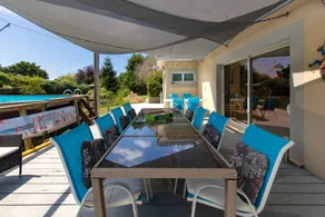 Magnifica villa adatta alle famiglie con sauna, piscina e terrazza | Vista sul giardino - Image 3