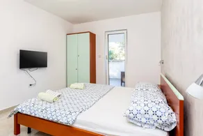 Wohnung mit Garten und Grill - Image 4