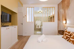 Holiday apartment with hot tub - Image 4