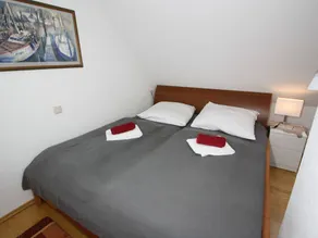 Familienorientierte Ferienwohnung mit Pool | Seeblick | Neben dem Strand - Image 3