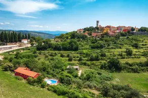 Fully equipped villa with private pool, barbecue & terrace | Dogs allowed - Image 3